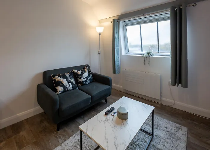 Lägenhet Stylish, Spacious 1 Bedroom Apartment,