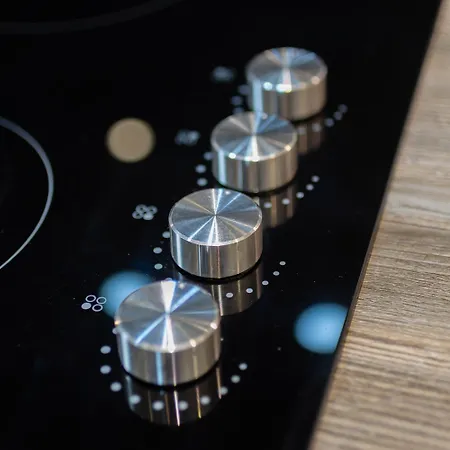 Stylish, Spacious 1 Bedroom Apartment, Appartement